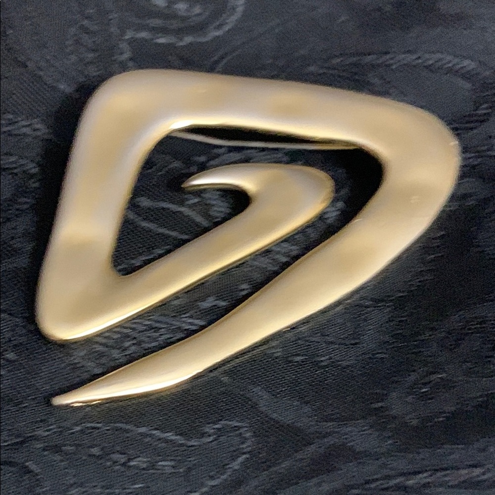 Gold Tone Abstract Brooch